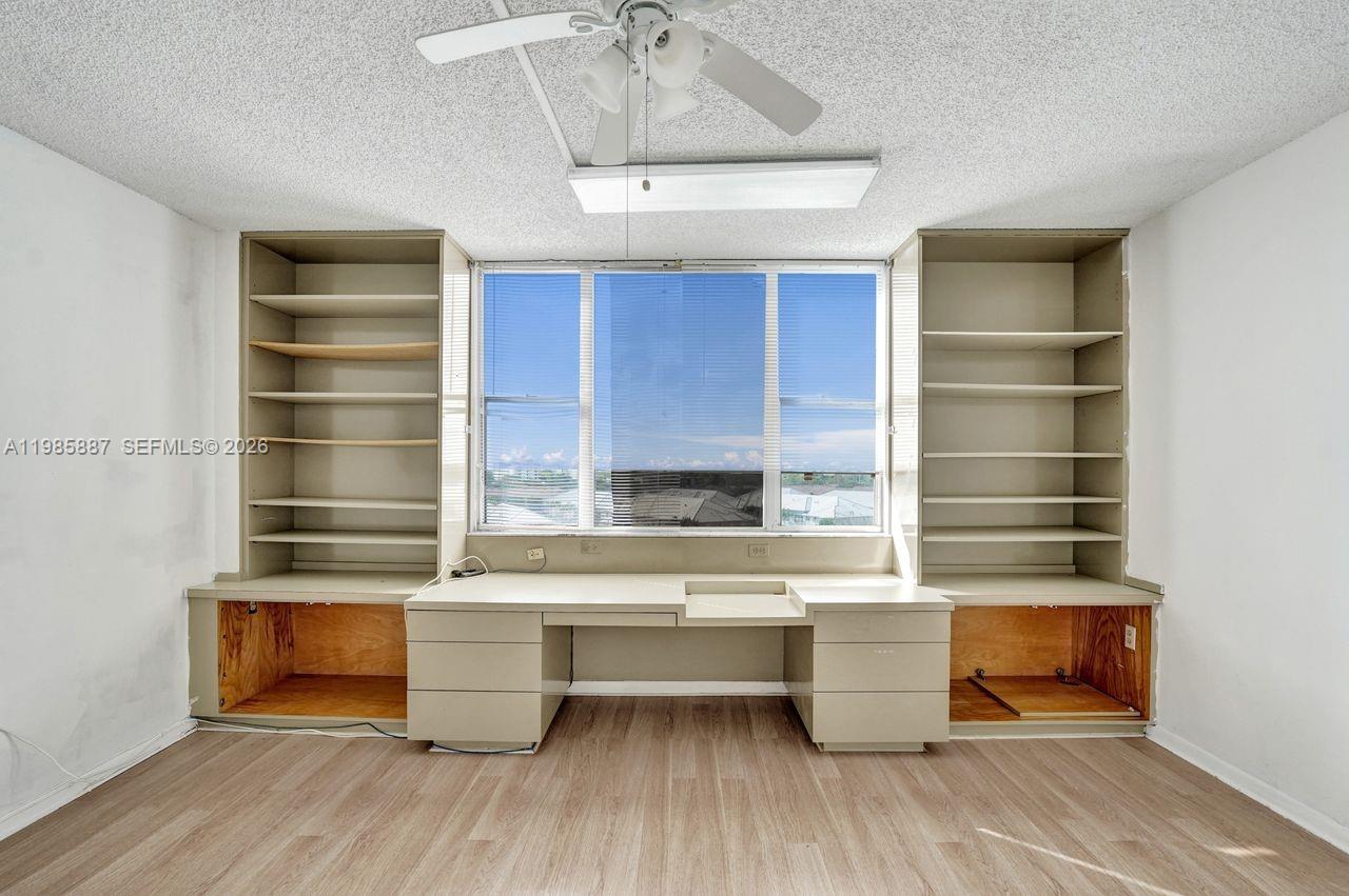 HILLCREST EAST NO 26 COND - Residential