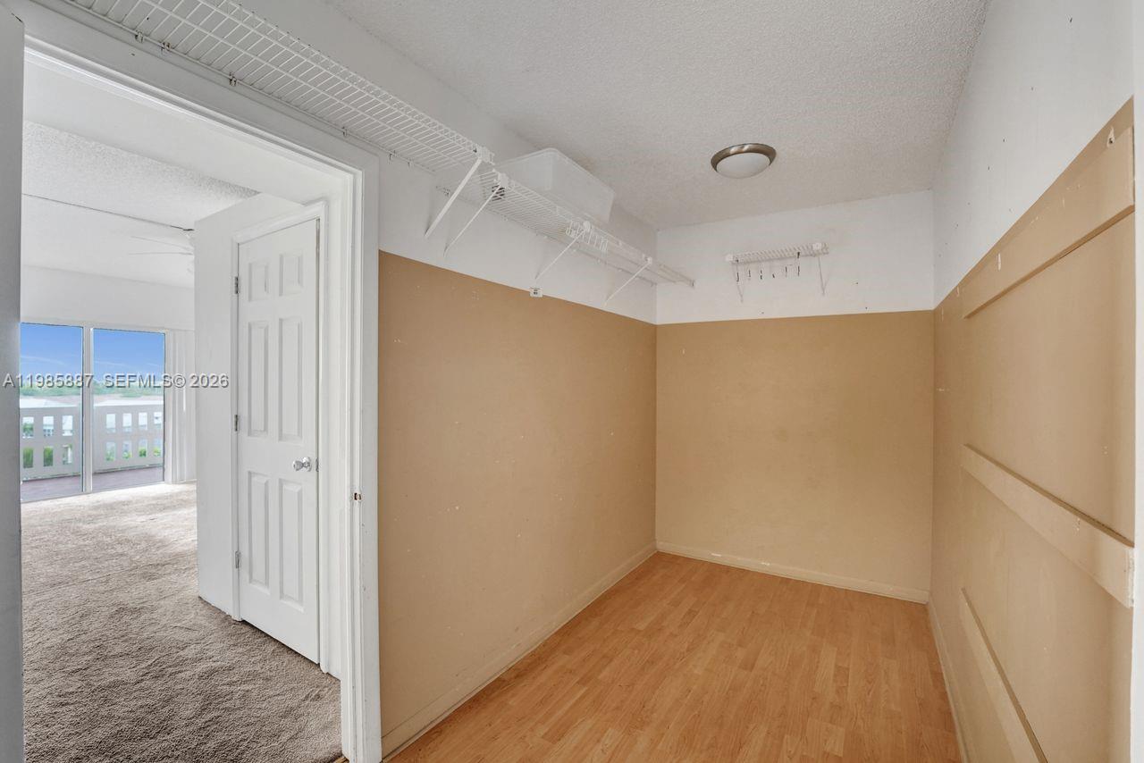 HILLCREST EAST NO 26 COND - Residential