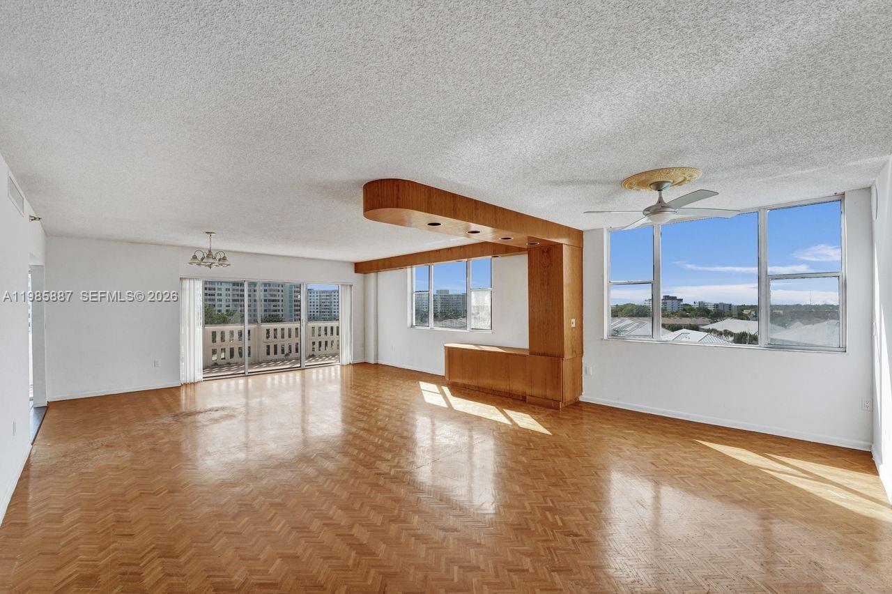 HILLCREST EAST NO 26 COND - Residential