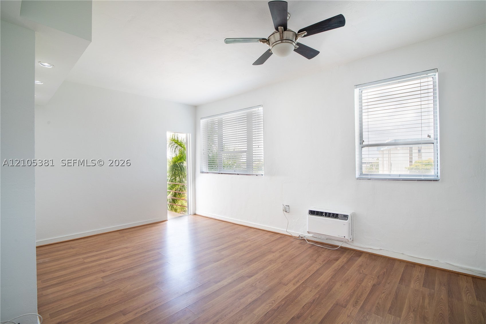 255 W 24th St 436