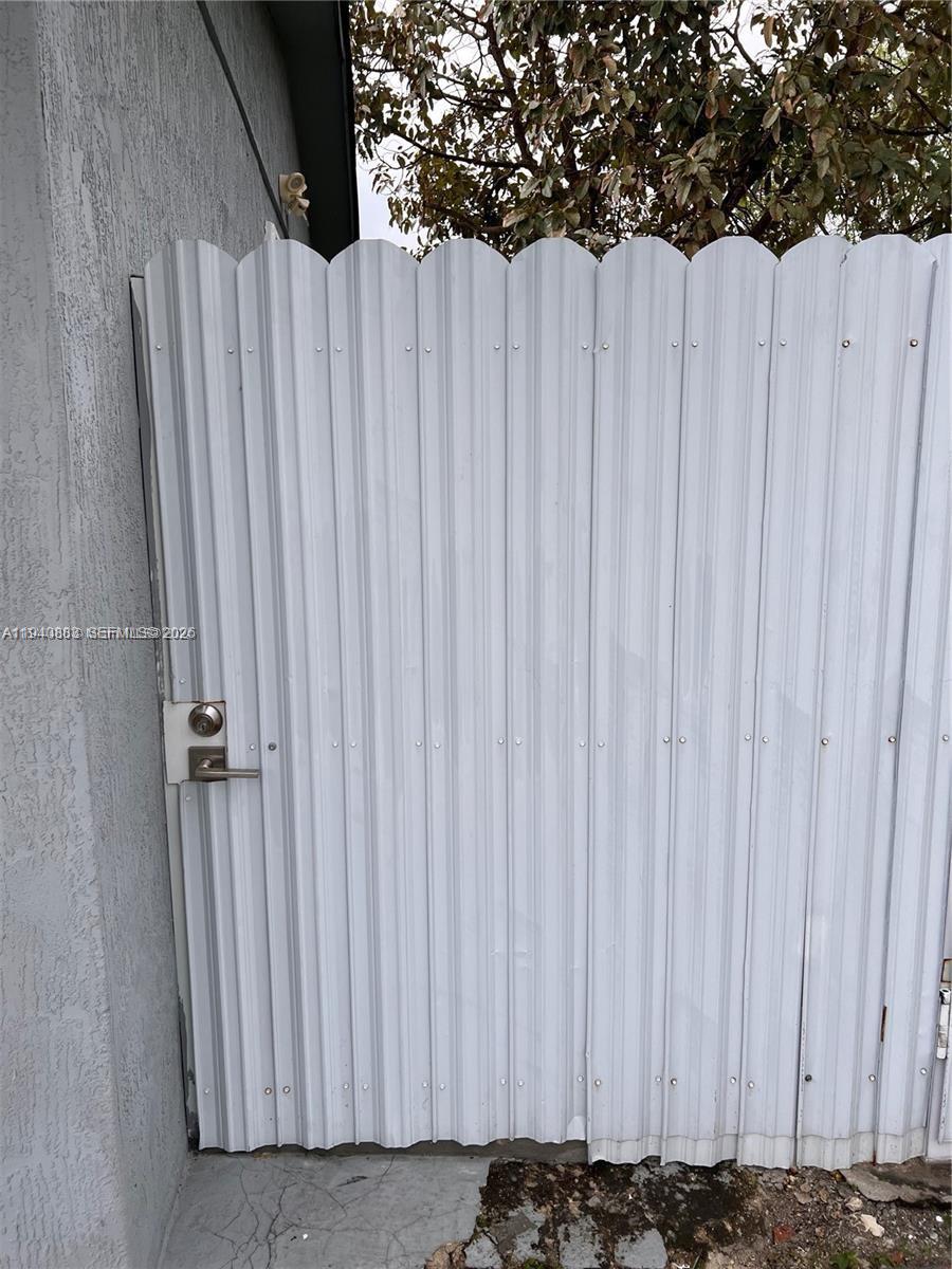 HEFTLER HOMES SEC 3 - Residential Lease