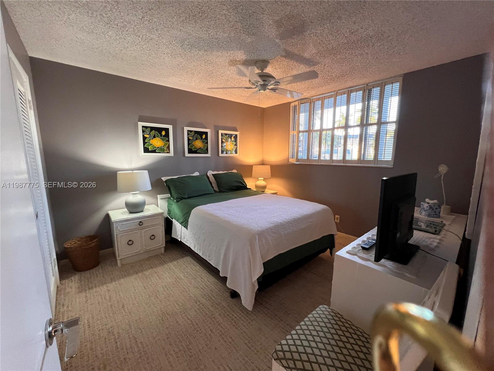 FOUNTAINS OF PALM BEACH C - Residential Lease