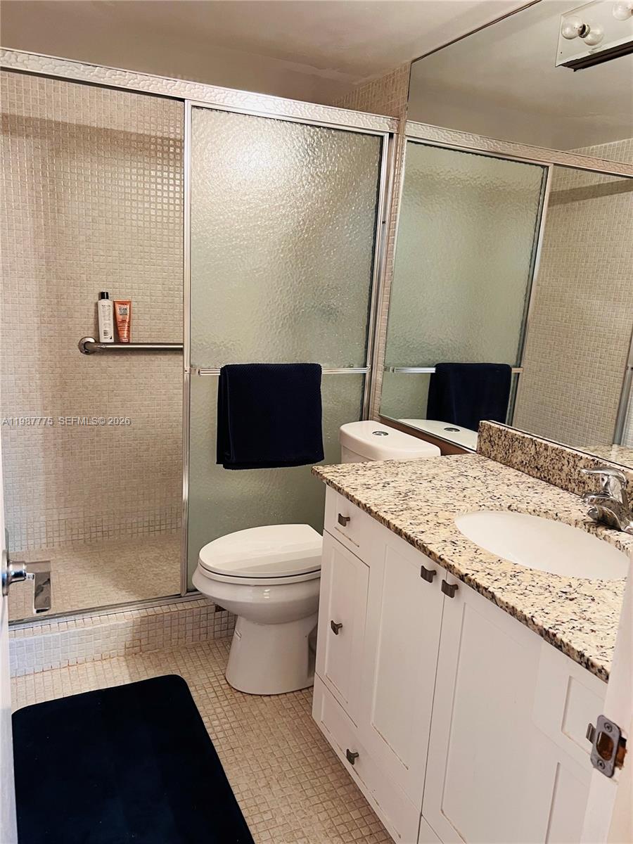 FOUNTAINS OF PALM BEACH C - Residential Lease