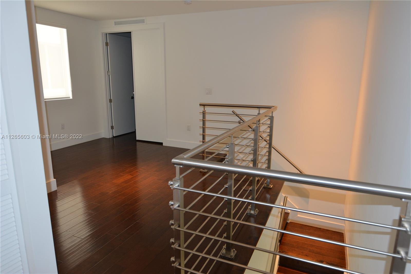 DORAL COMMONS RESIDENTIAL - Residential Lease