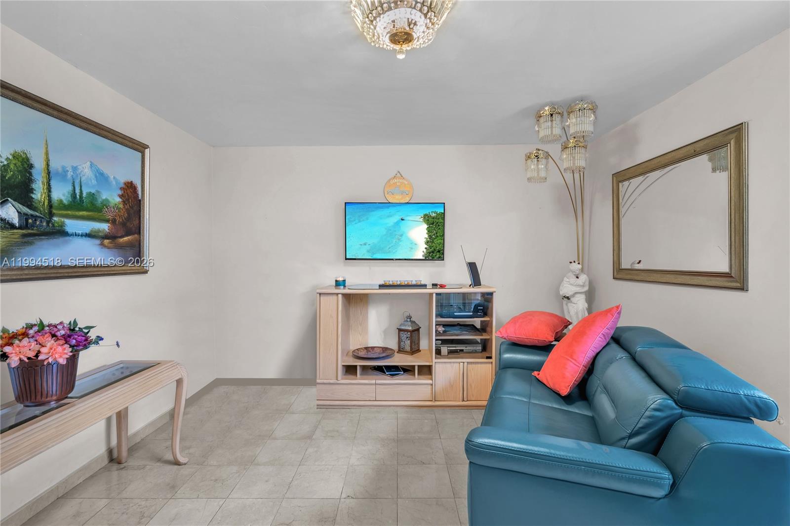 VILLA VENEZIA CONDO PH VI - Residential