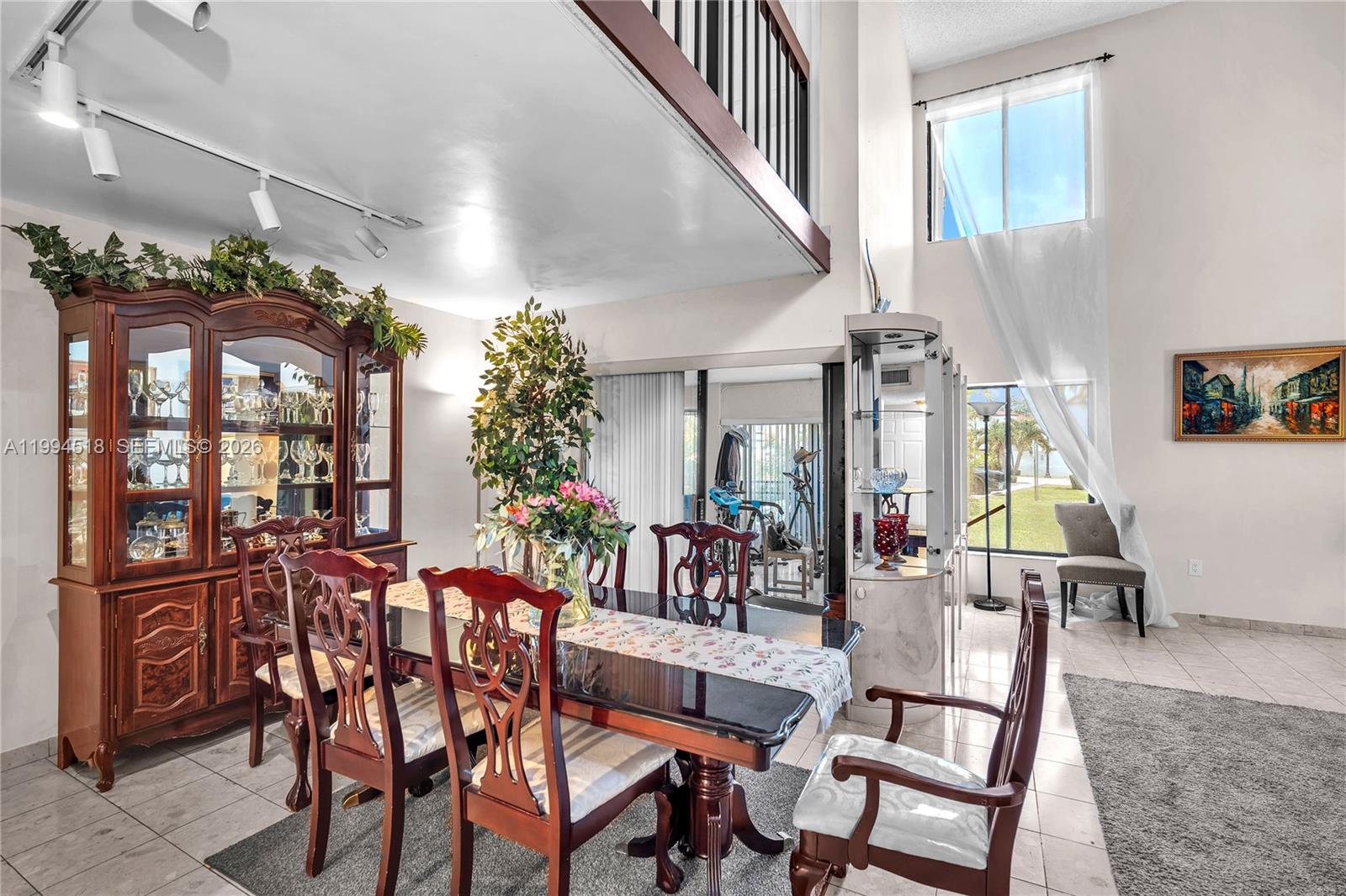 VILLA VENEZIA CONDO PH VI - Residential