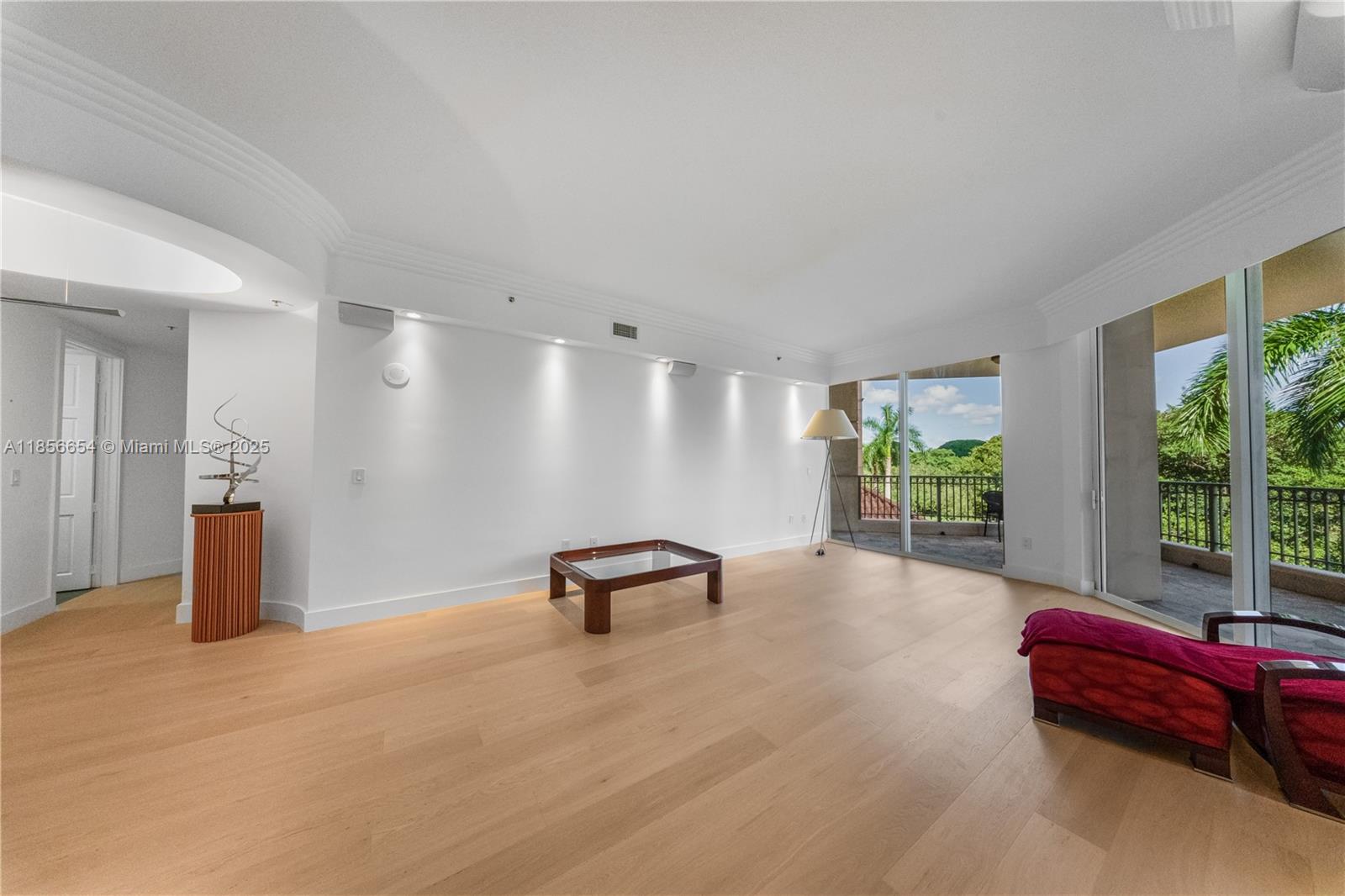 626 Coral Way 402