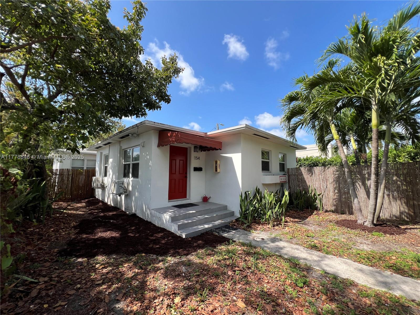 Photo 1 of 150 Ne 59th St 154, Miami, Florida, $2,100, Web #: 11778848