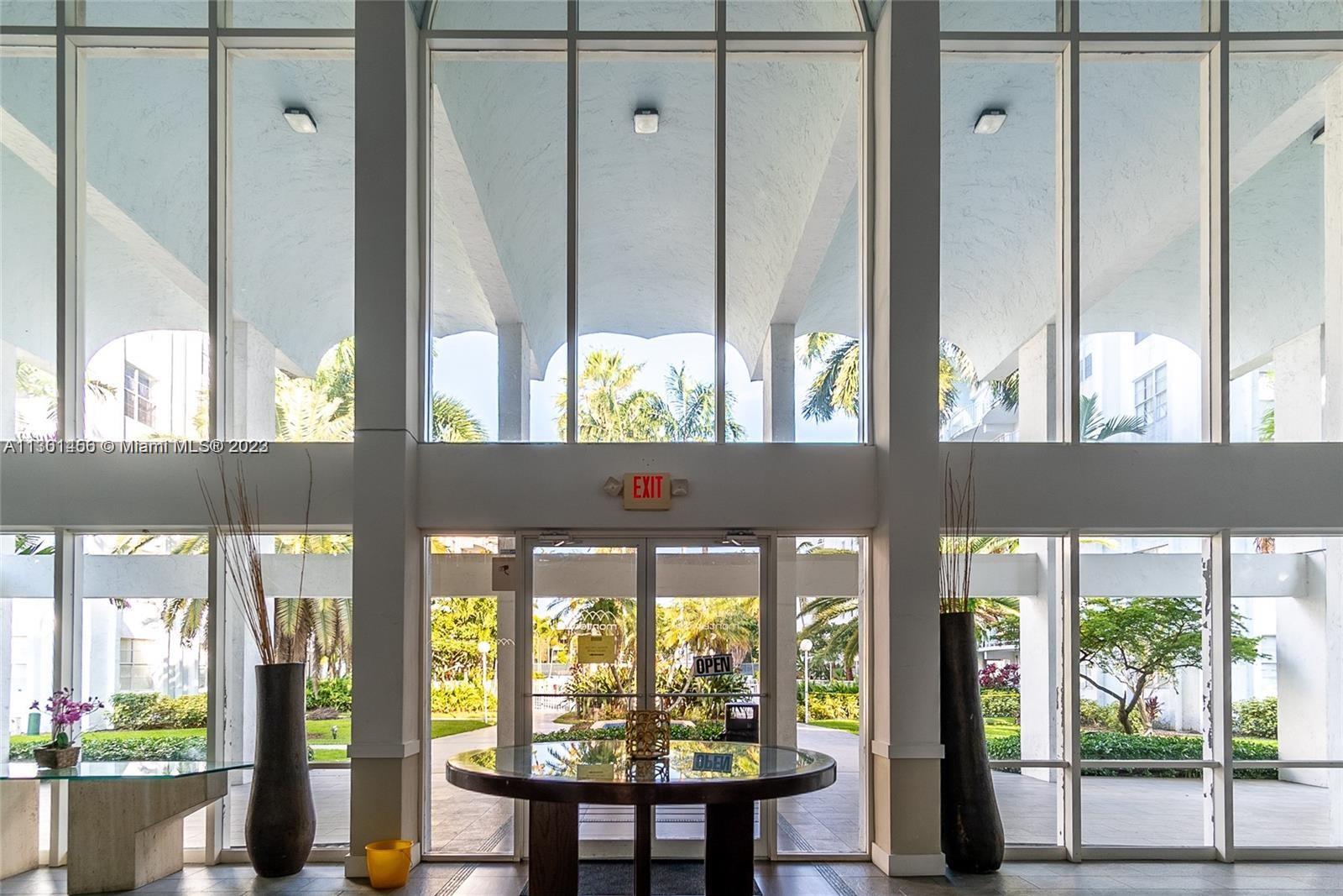 MONTECARLO CONDO - Residential