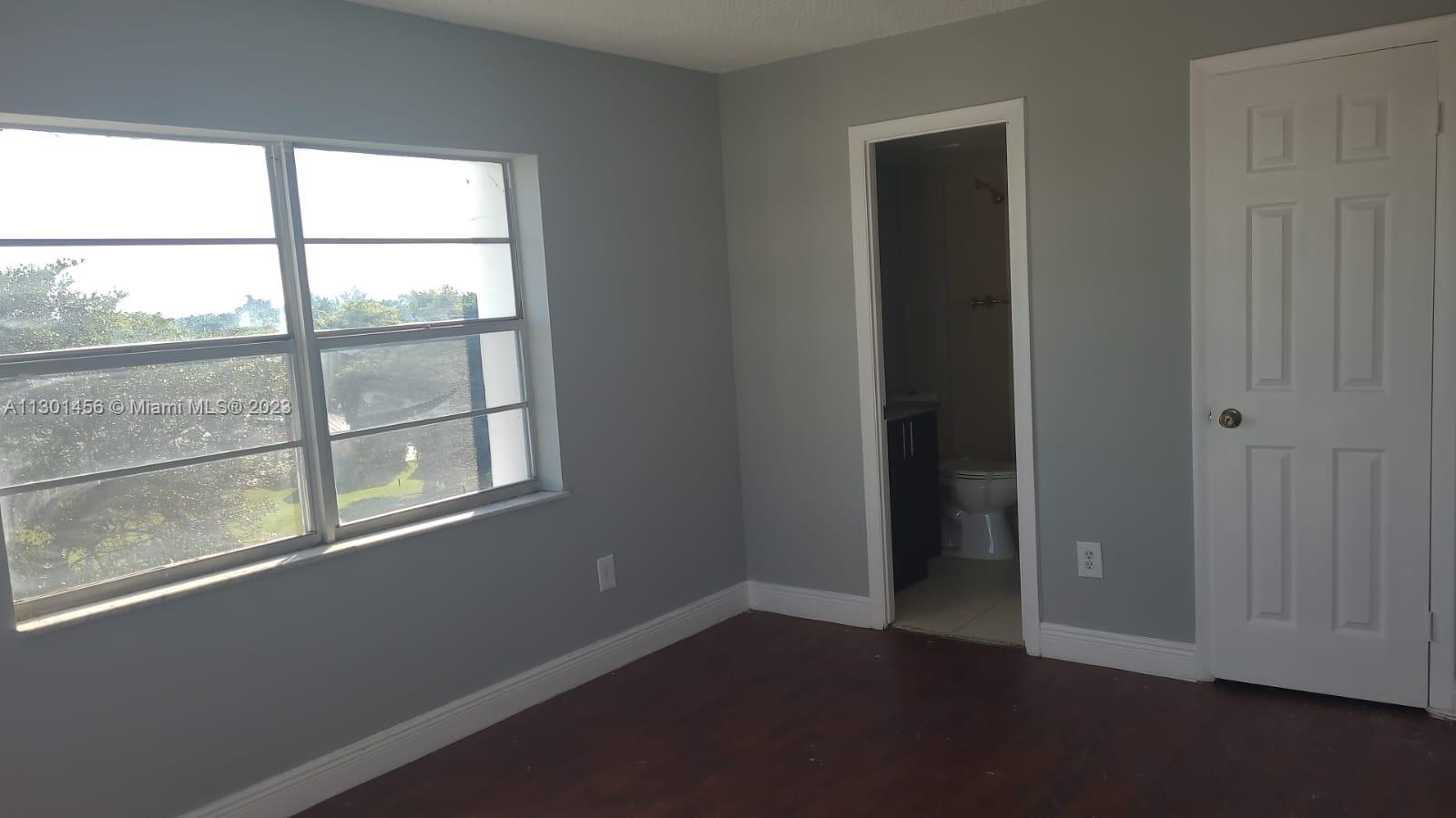 MONTECARLO CONDO - Residential