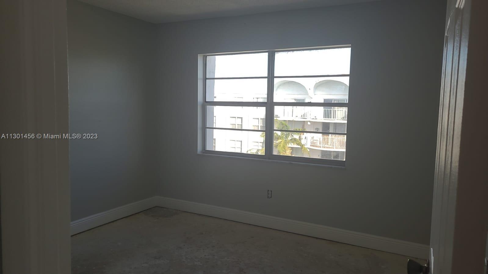 MONTECARLO CONDO - Residential