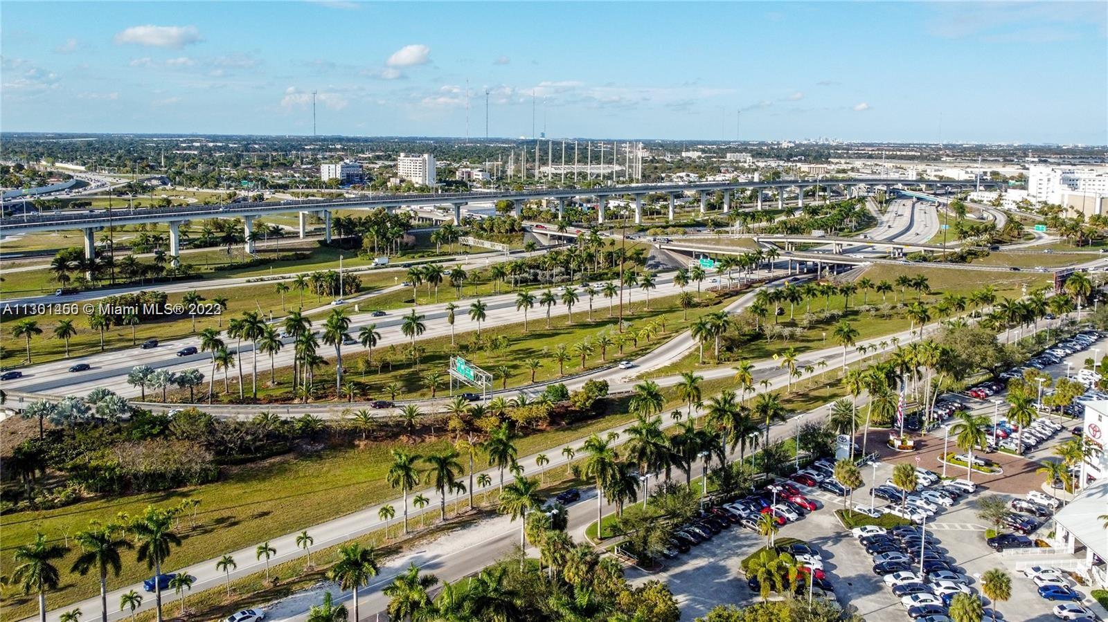 MONTECARLO CONDO - Residential