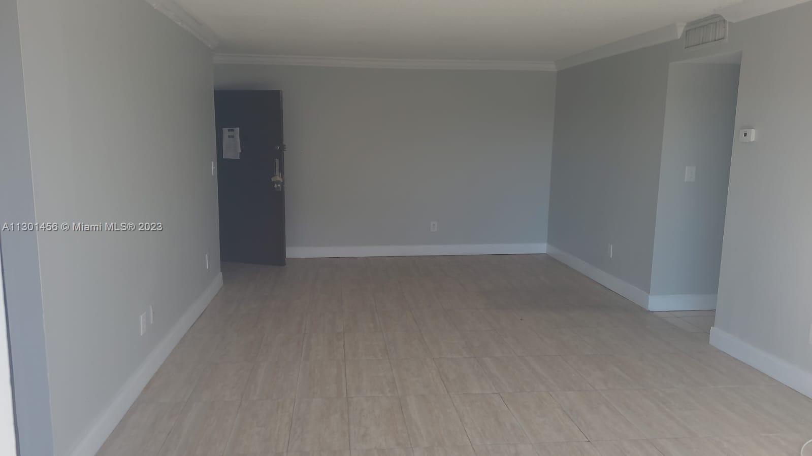 MONTECARLO CONDO - Residential