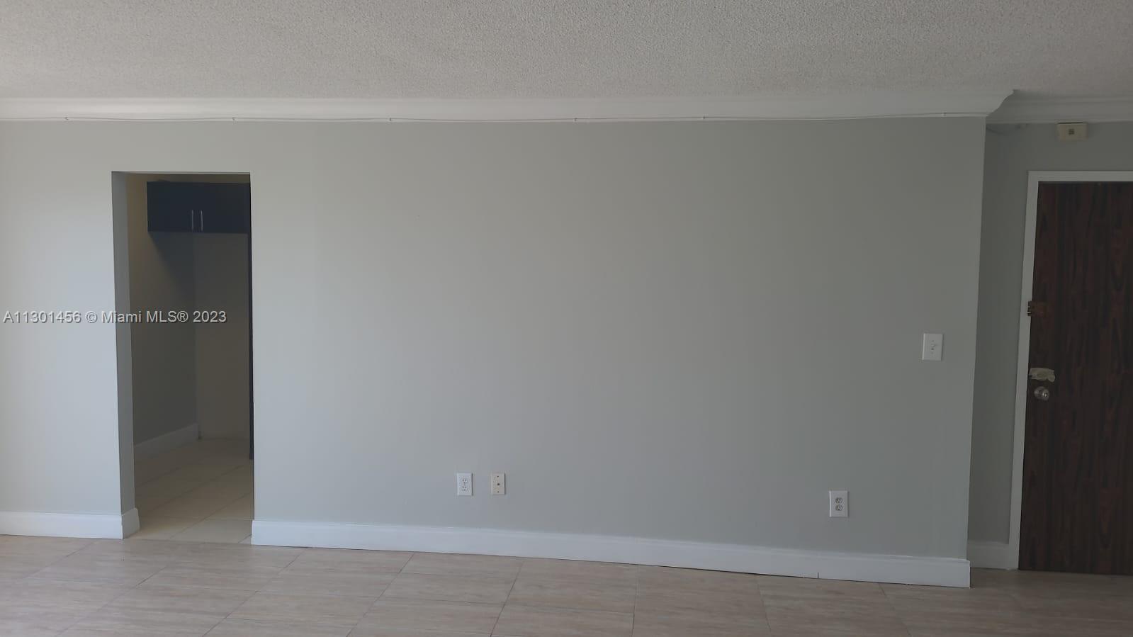 MONTECARLO CONDO - Residential