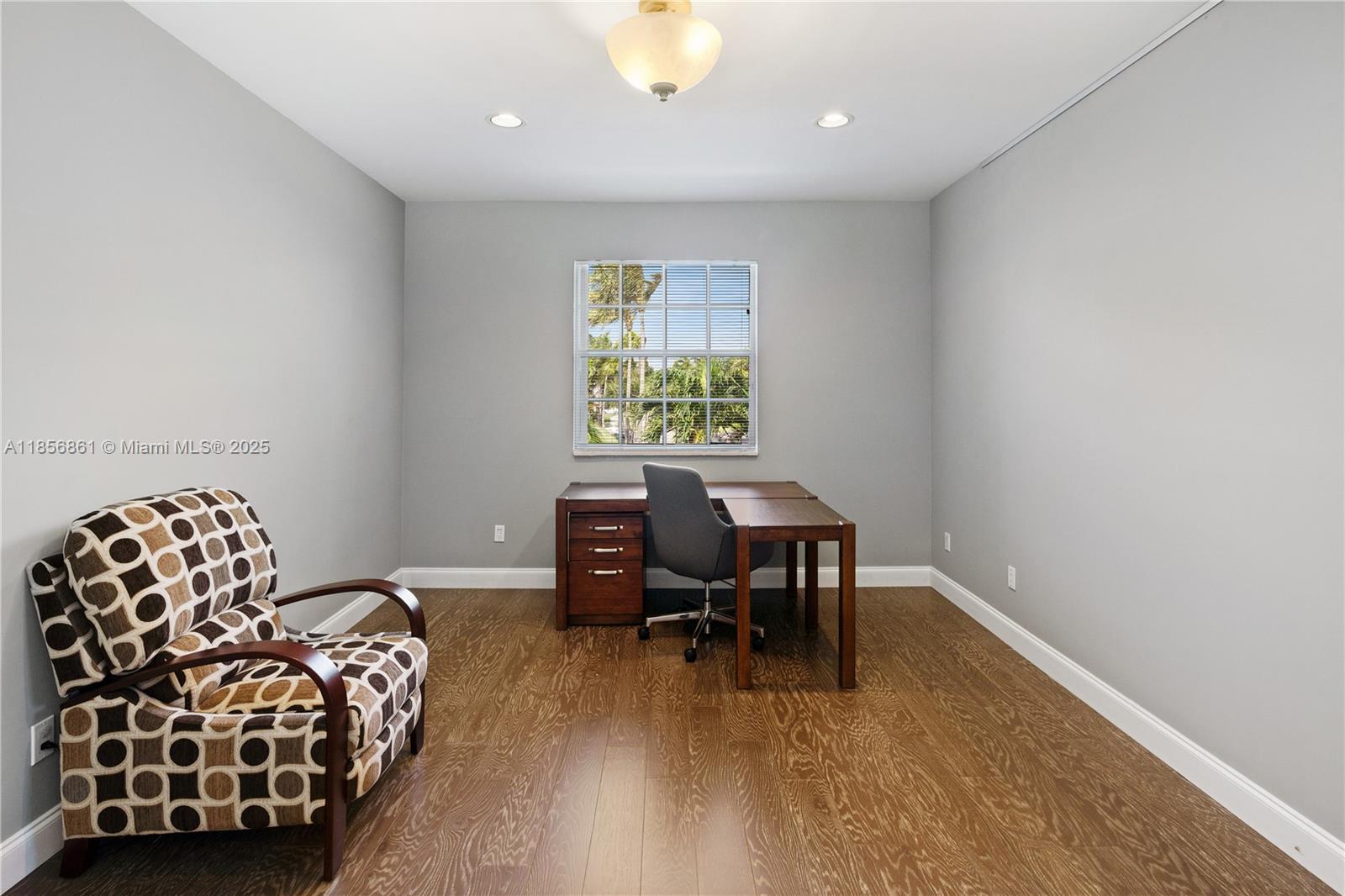 GOLDEN GATE ESTATES & MAR - Residential Lease