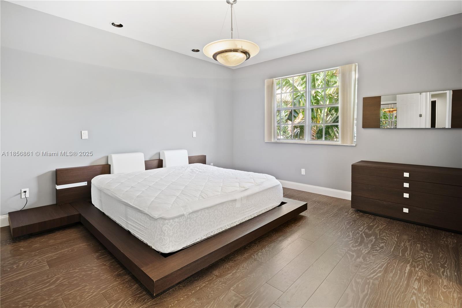 GOLDEN GATE ESTATES & MAR - Residential Lease