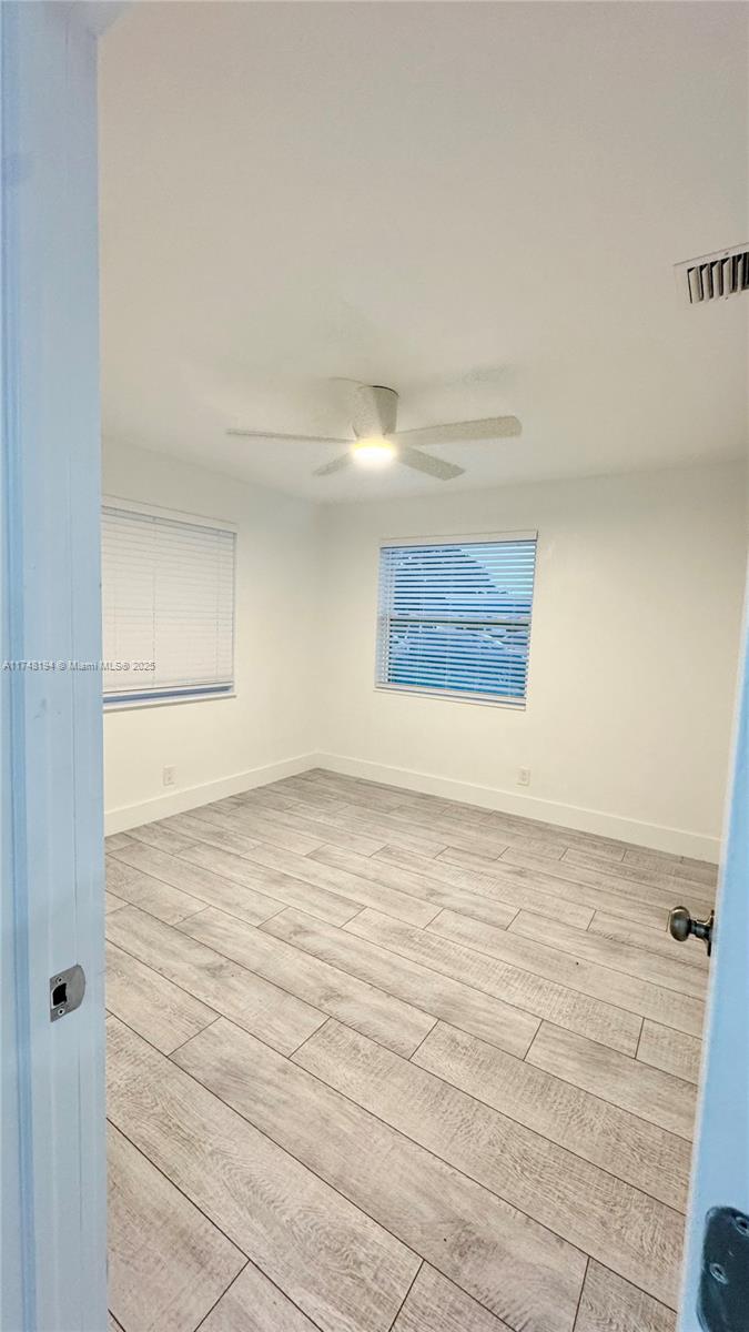 LANTANA - Residential Lease