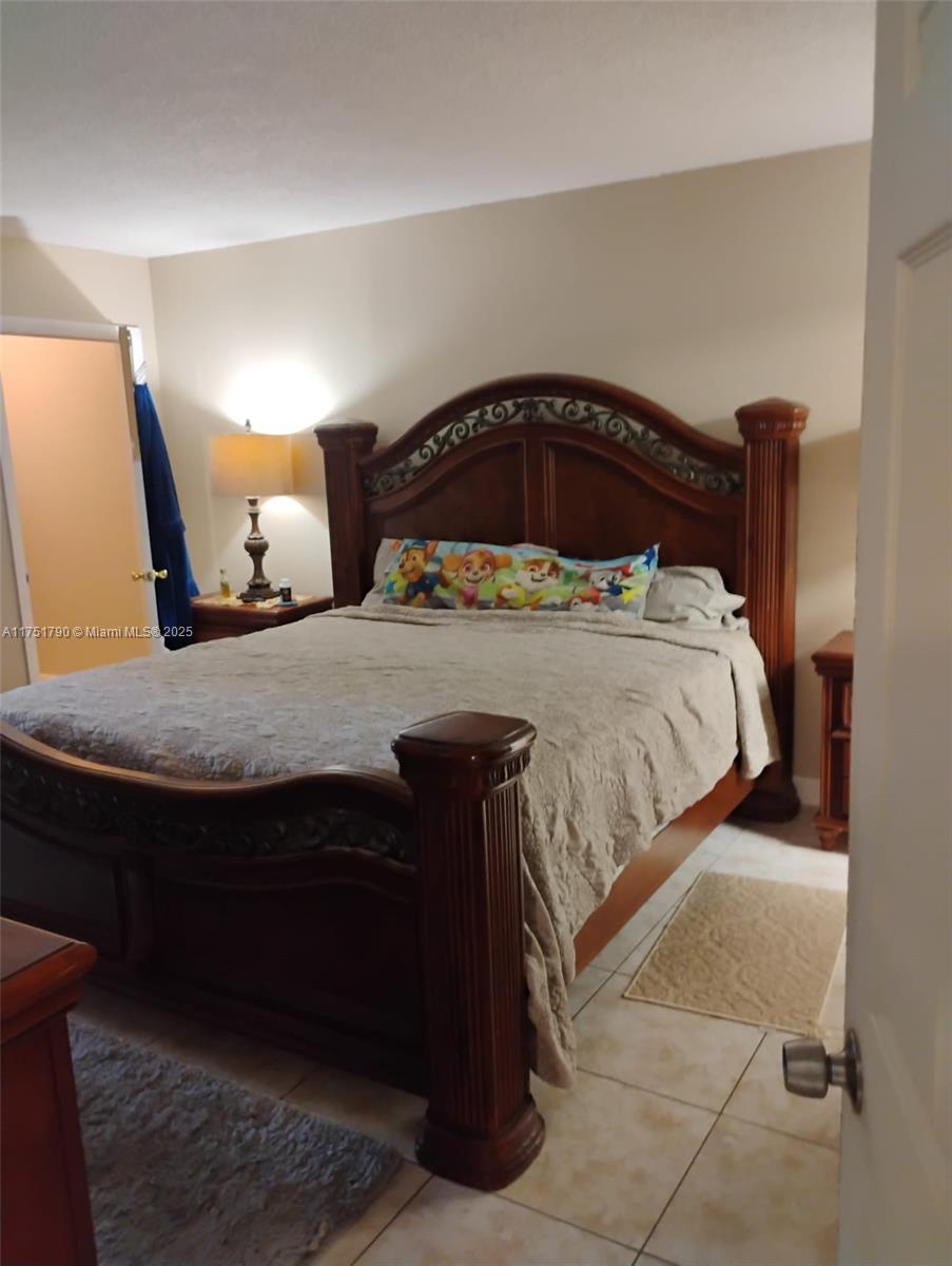 CYPRESS CHASE NORTH NO 2 - Residential