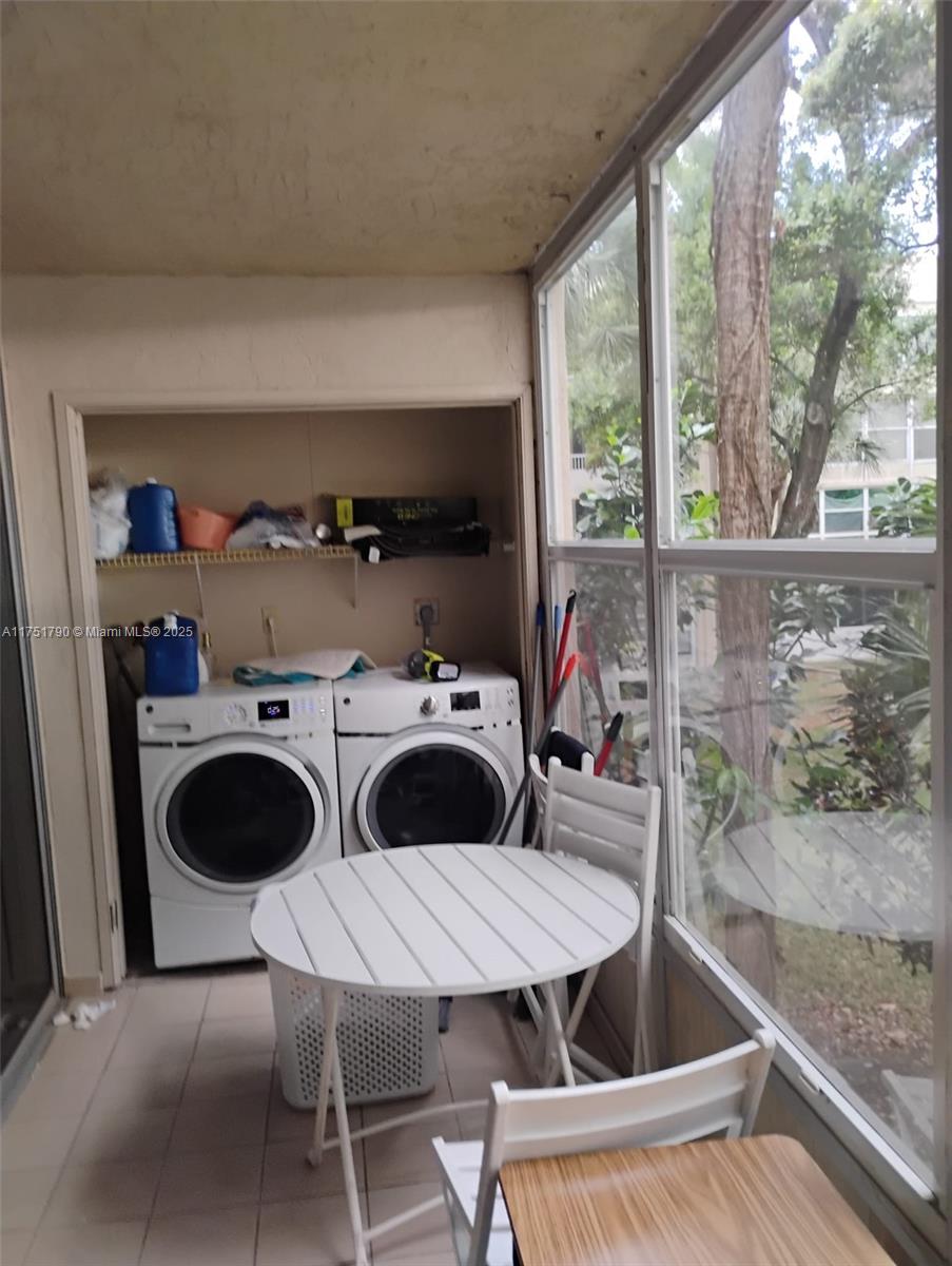 CYPRESS CHASE NORTH NO 2 - Residential