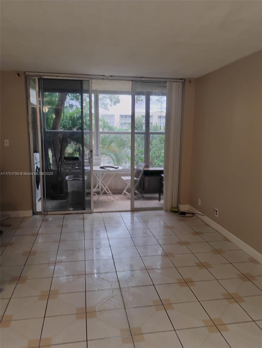 CYPRESS CHASE NORTH NO 2 - Residential