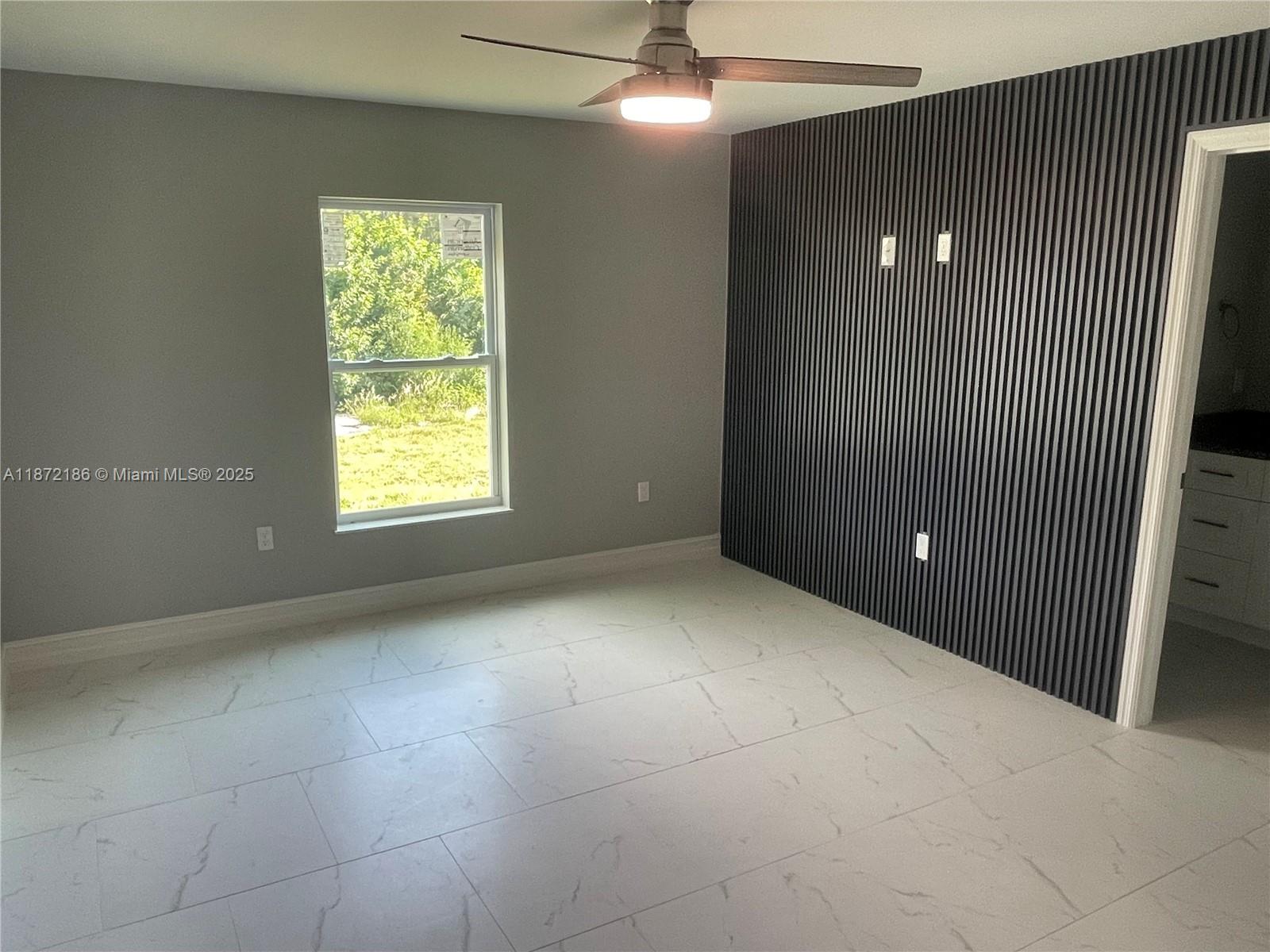 Port LaBelle - Residential