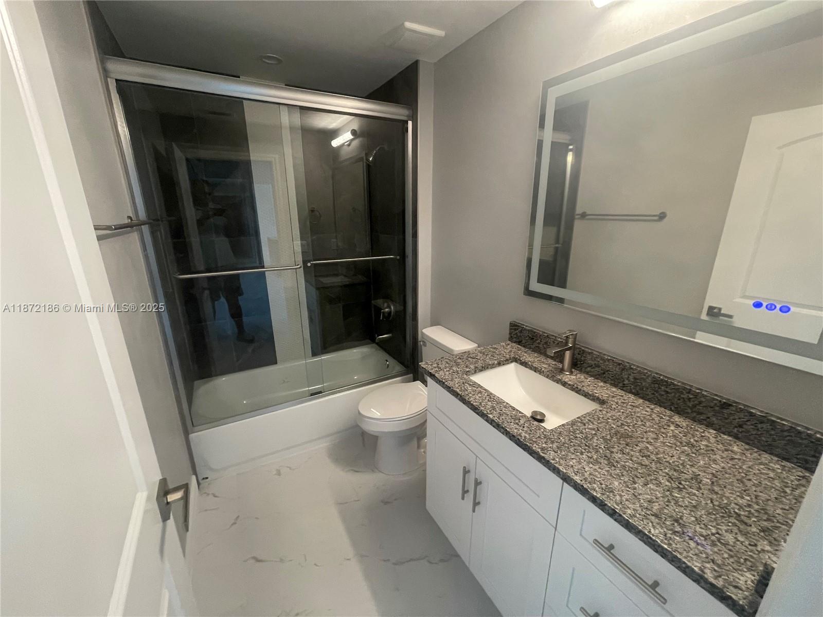 Port LaBelle - Residential