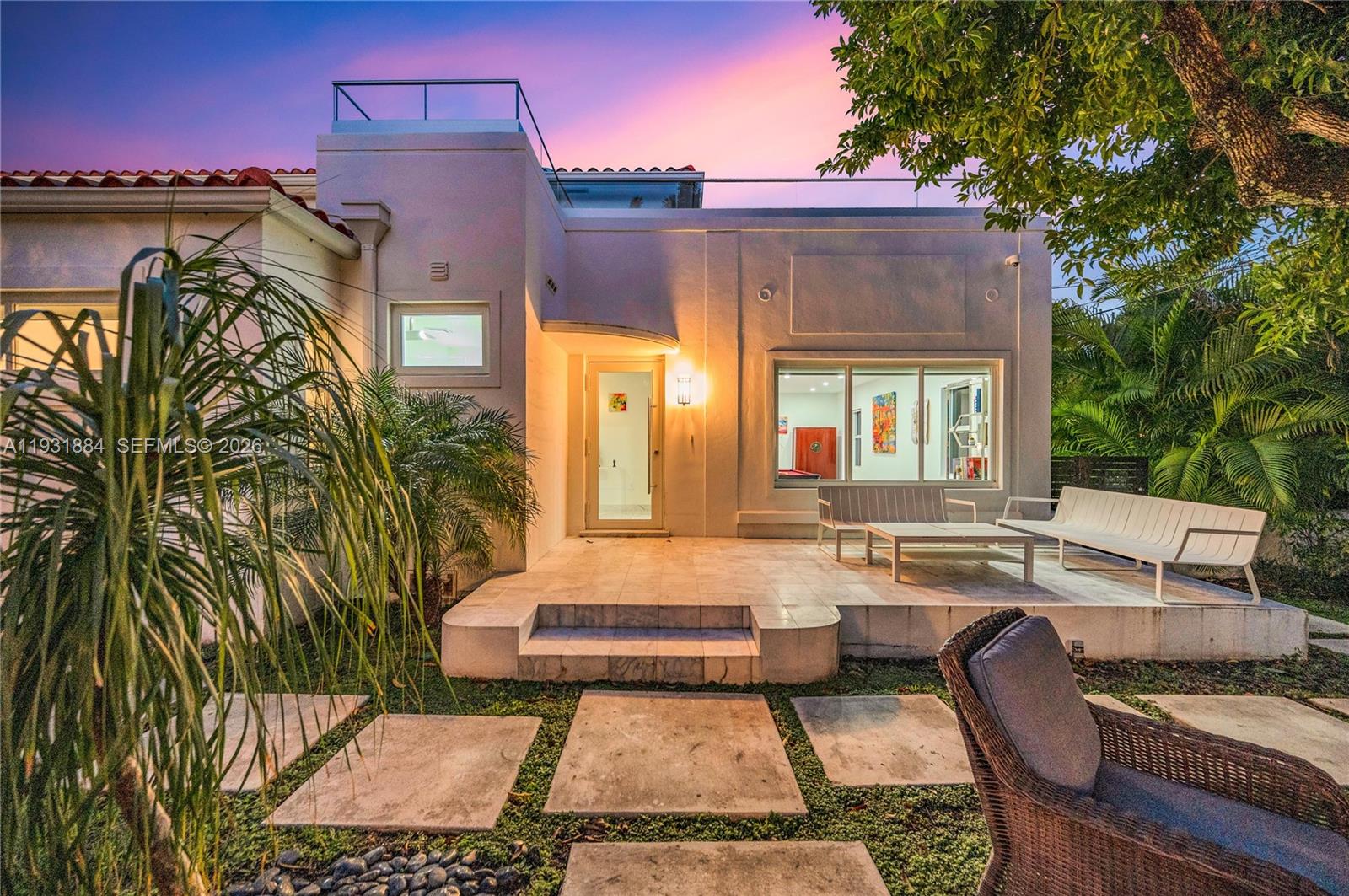 NAUTILUS EXTENSION 3RD - Residential