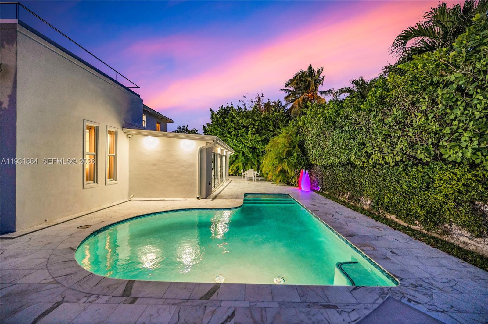 NAUTILUS EXTENSION 3RD - Residential