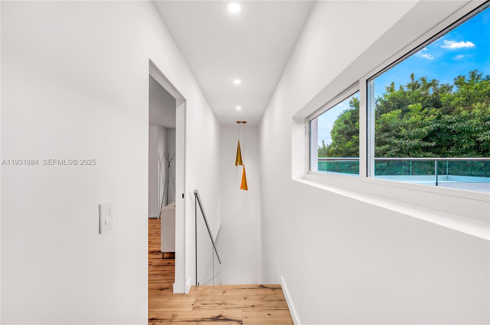 NAUTILUS EXTENSION 3RD - Residential