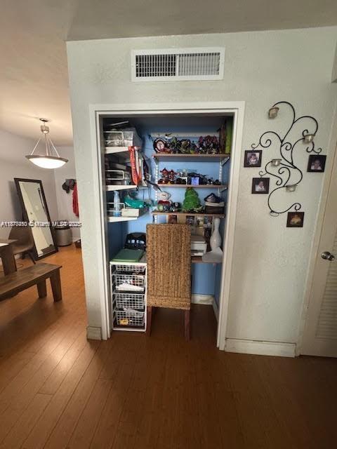 MIRADOR 1200 CONDO - Residential Lease