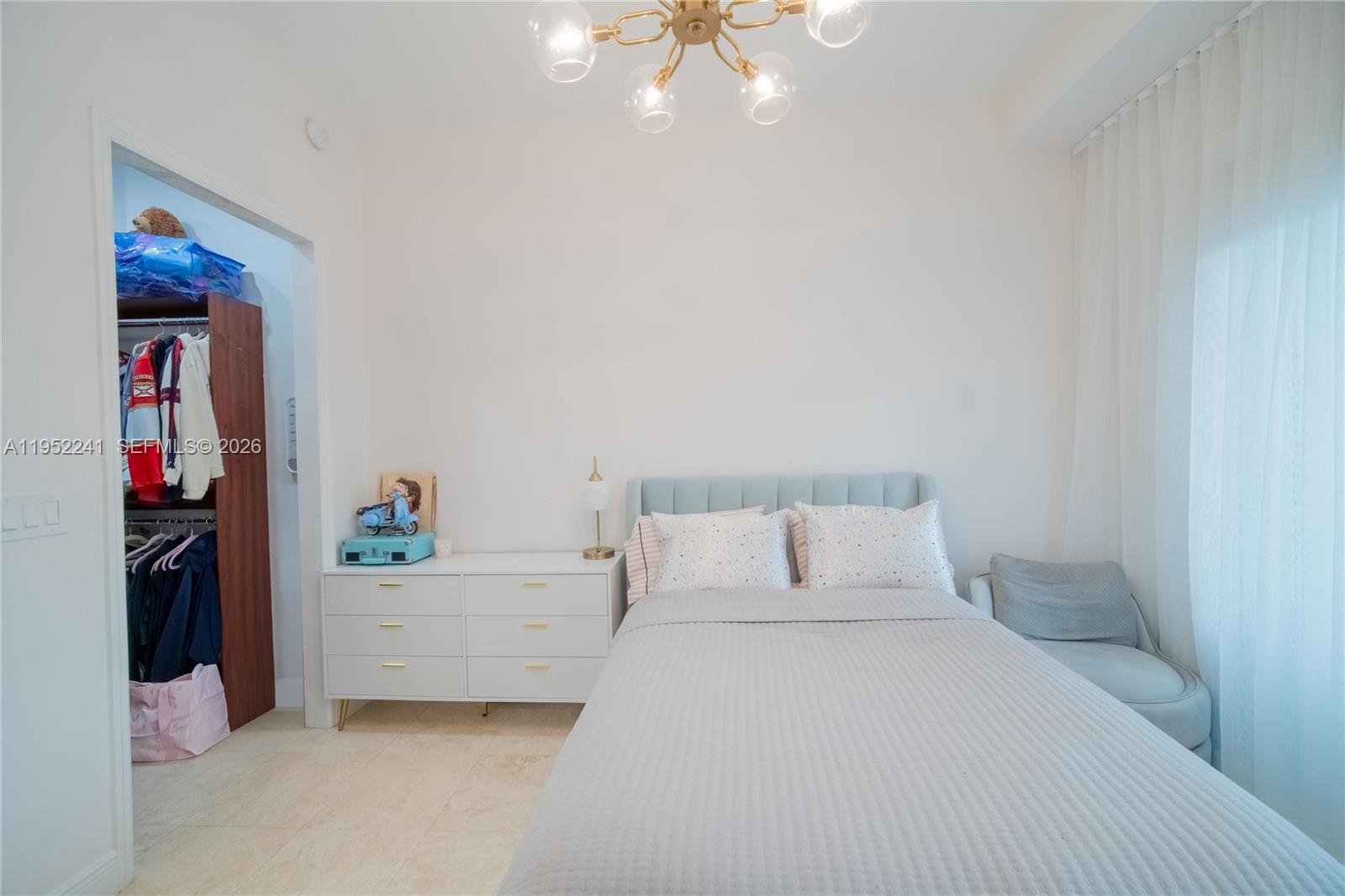 TURNBERRY VLG NO TOWER CO - Residential