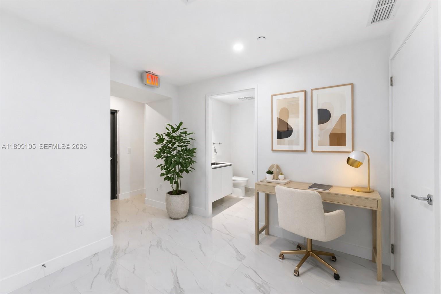 BAY BREEZE - Residential