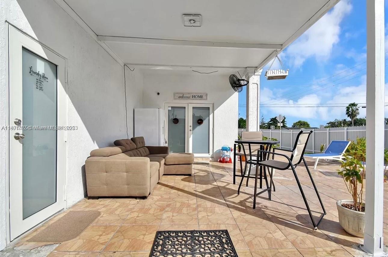 FLAMINGO PARK - Residential