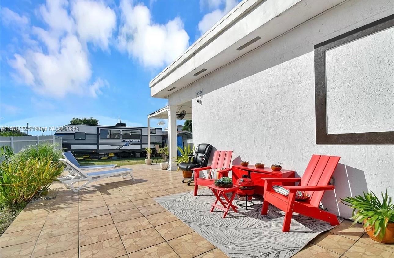 FLAMINGO PARK - Residential