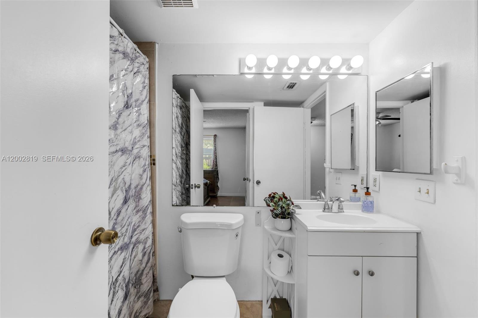 ROYAL PALM PLACE - Residential Lease