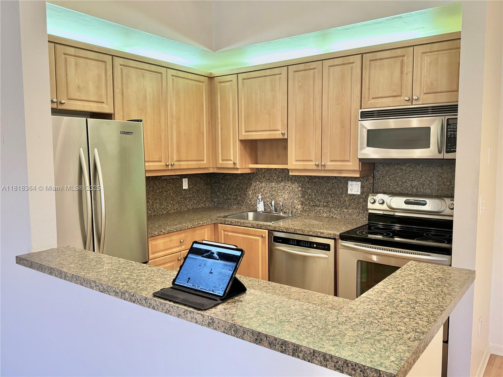 CLAIRMONT CONDOMINIUM J - Residential