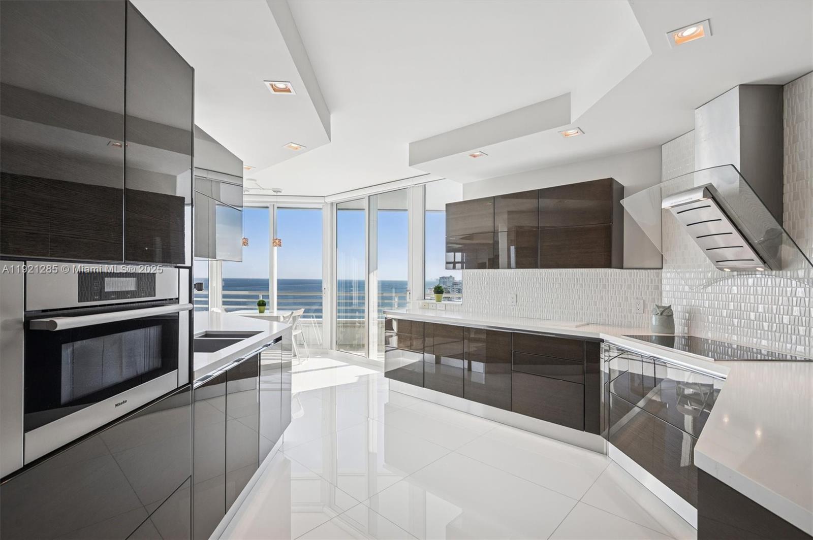 1700 S Ocean Blvd 20B