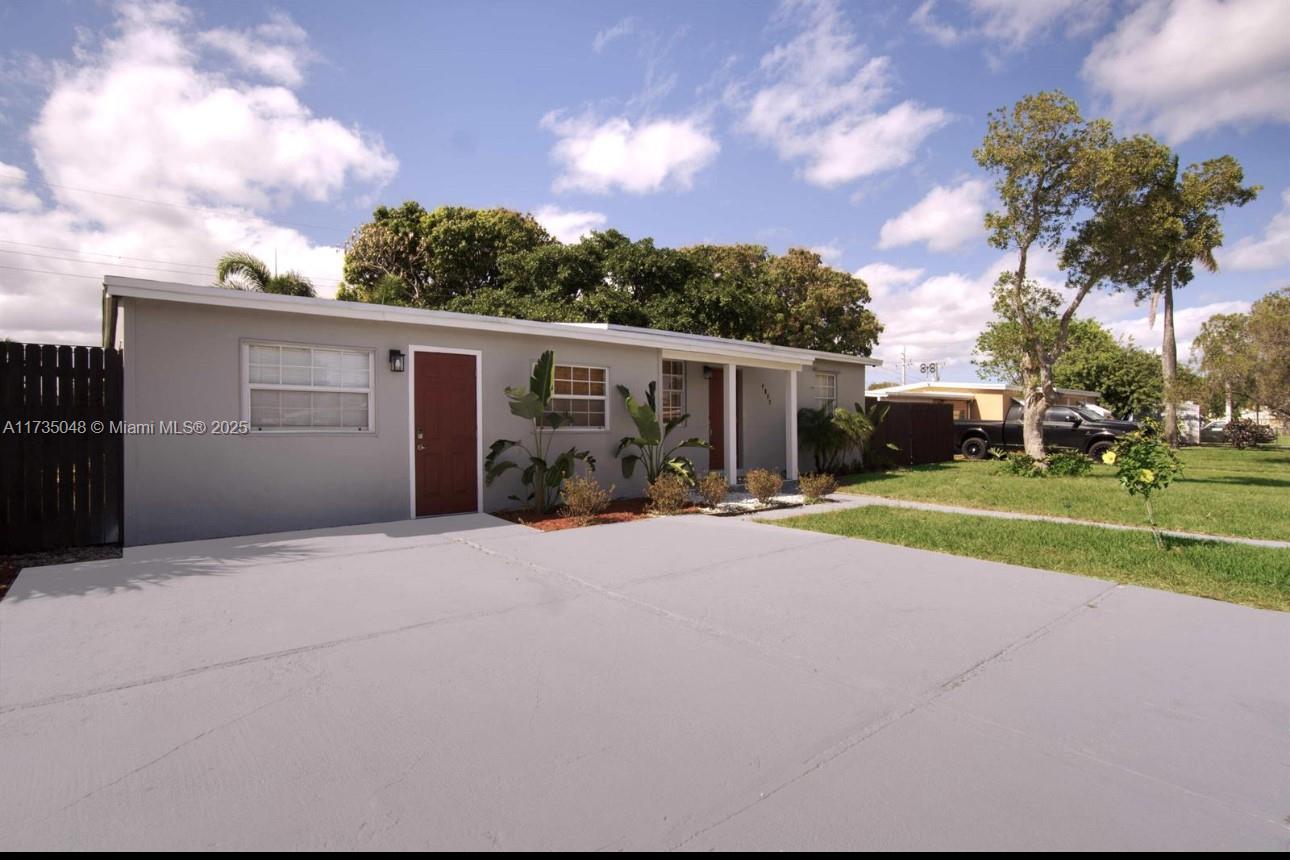 Property for Sale at 4877 Ne 15th Ave, Pompano Beach, Broward County, Florida - Bedrooms: 3 
Bathrooms: 2  - $432,000