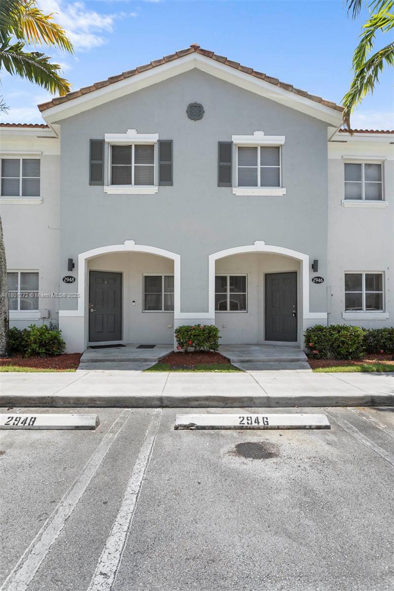 2946 Se 15th Ter, Homestead, Miami-Dade County, Florida - 3 Bedrooms  
3 Bathrooms - 