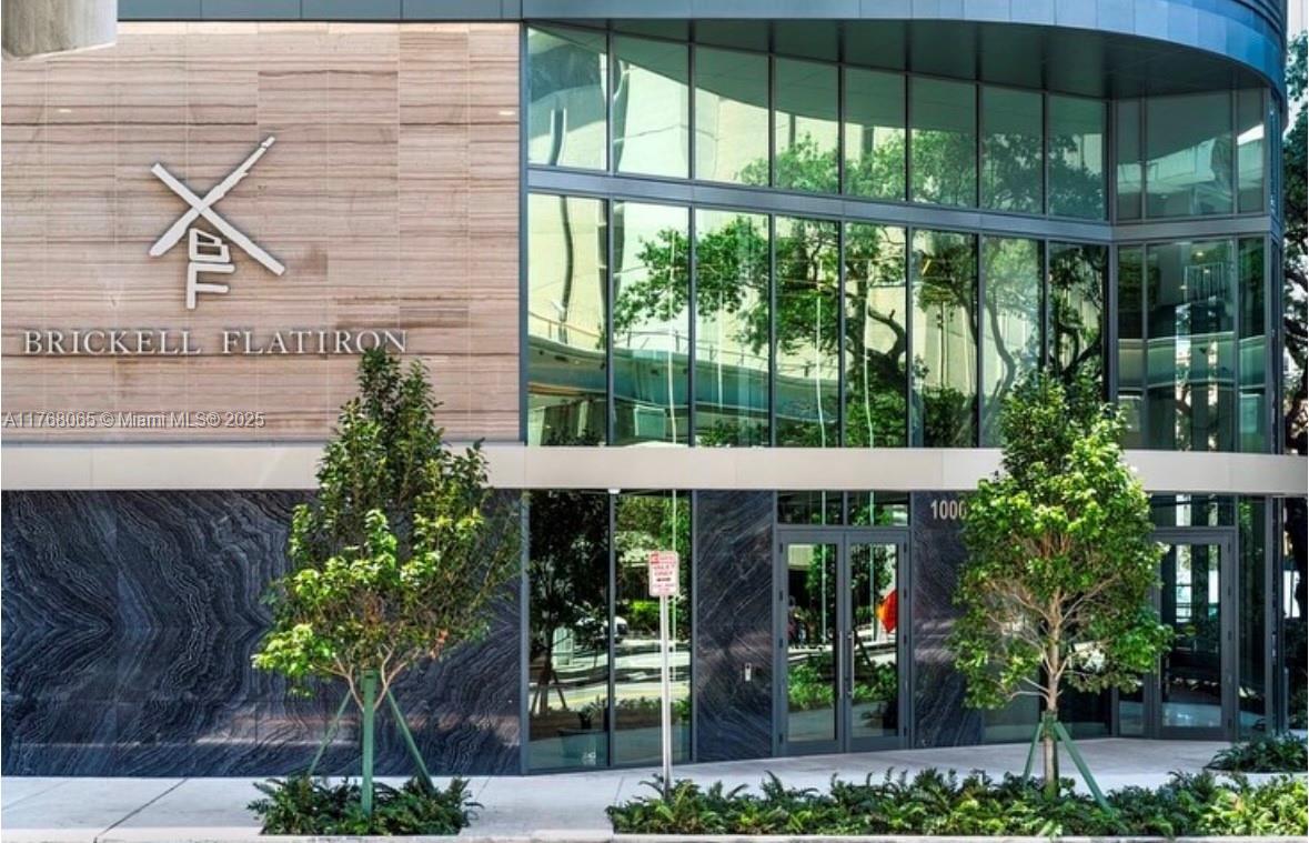 BRICKELL FLATIRON CONDO - Residential