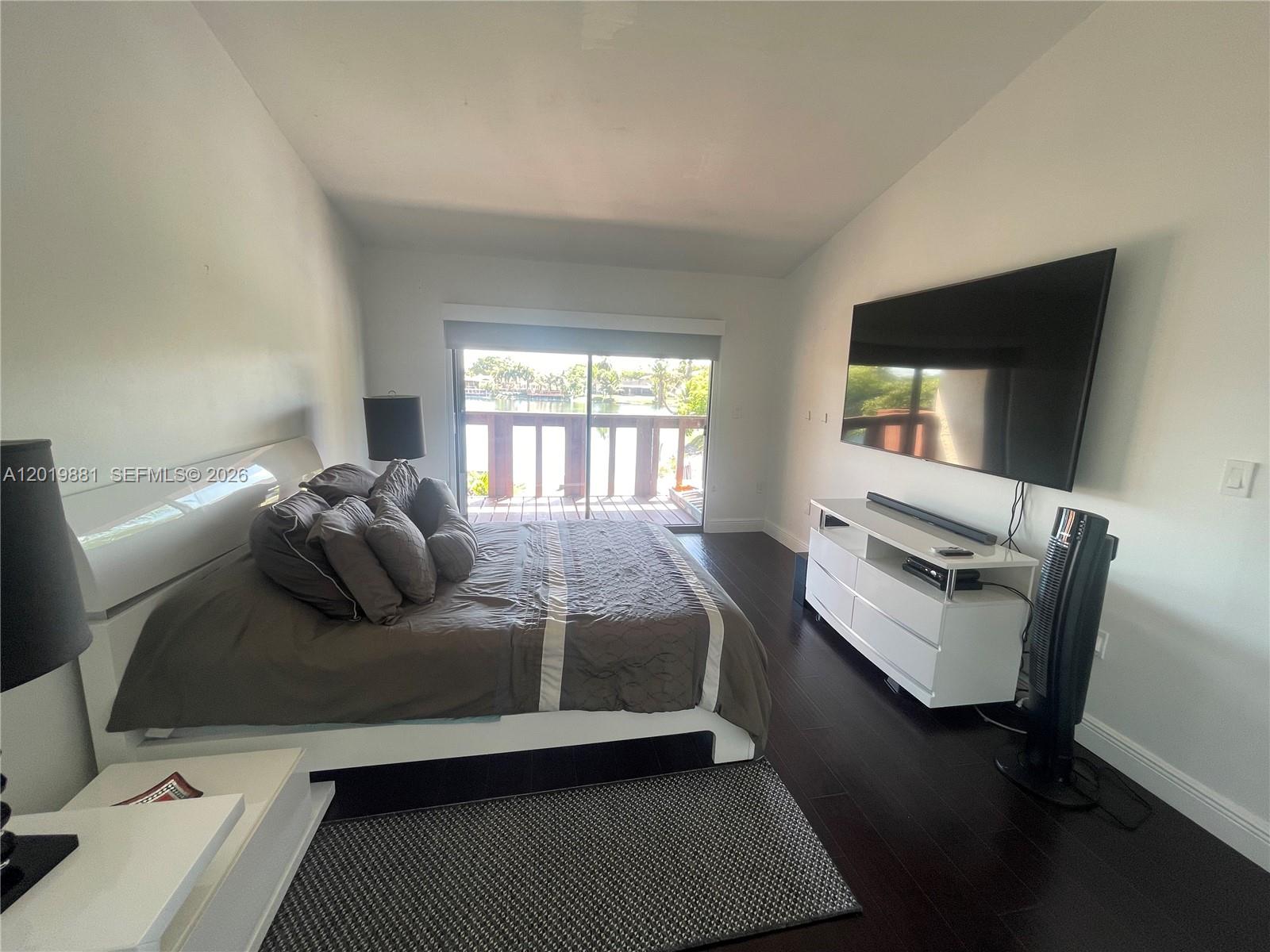 MEADOW BROOK SEC 1 - Residential