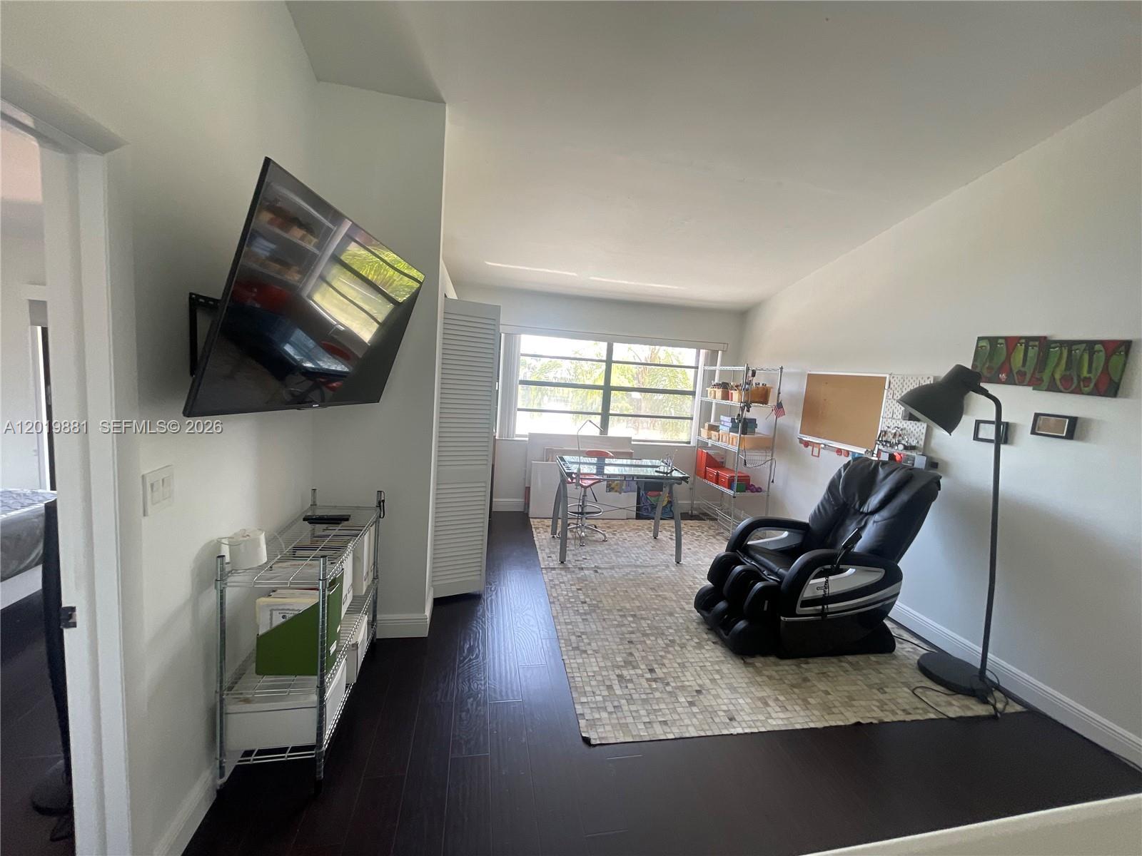 MEADOW BROOK SEC 1 - Residential