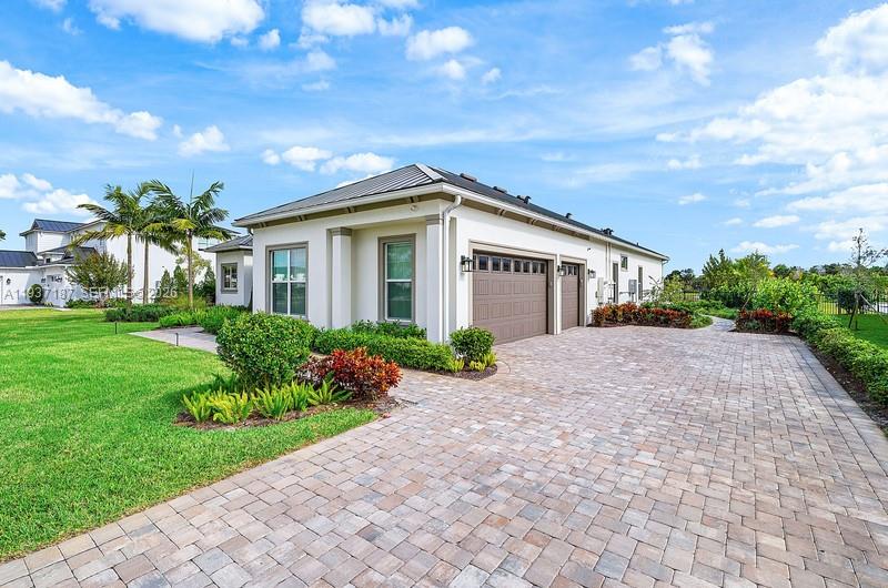 20017 SE Bridgewater Drive