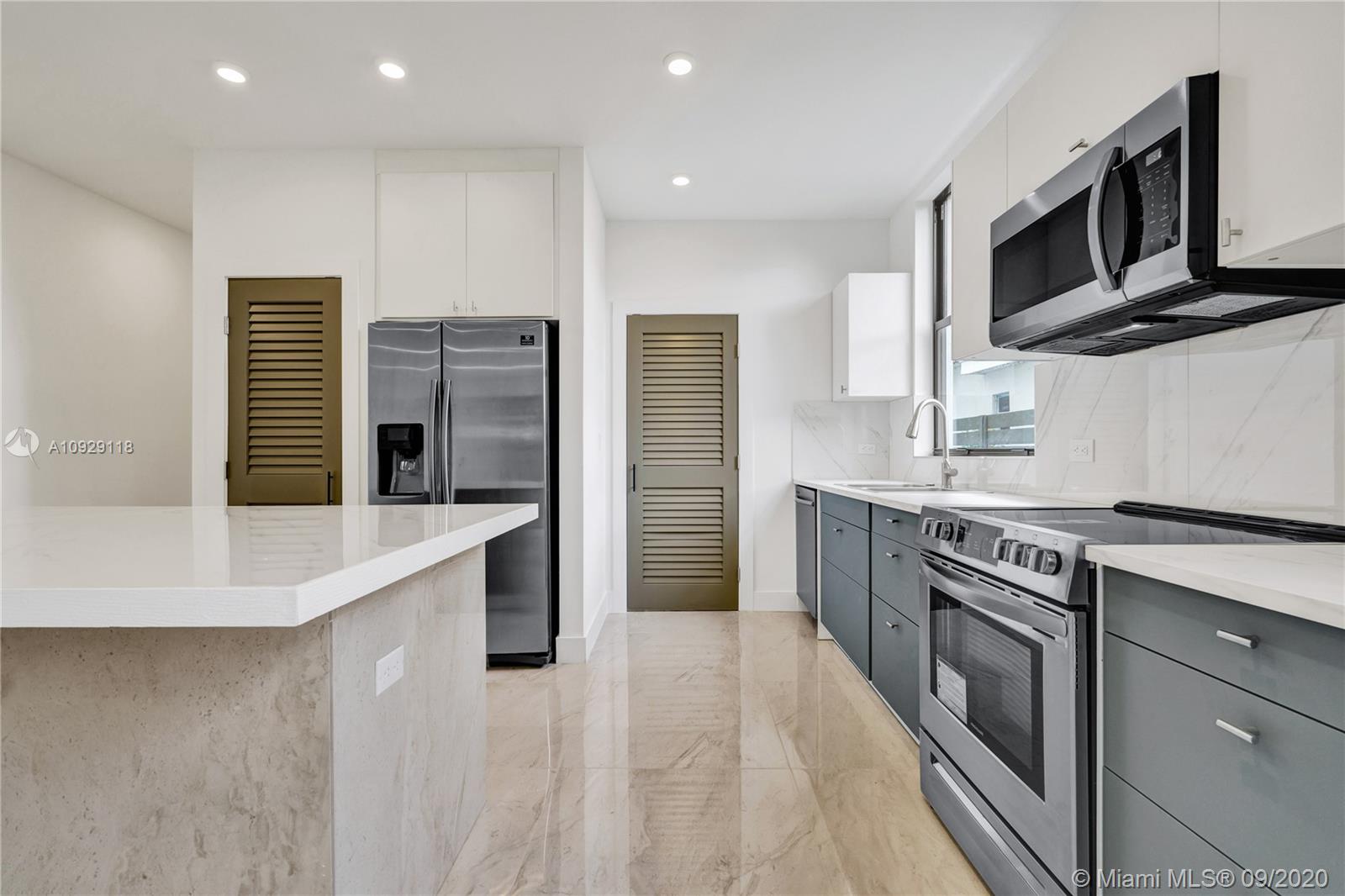 AVALON SUB - Residential Lease