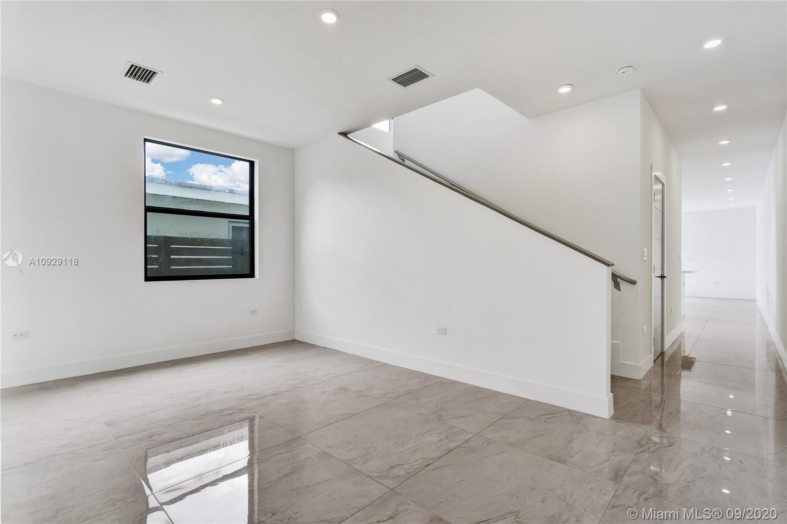 AVALON SUB - Residential Lease