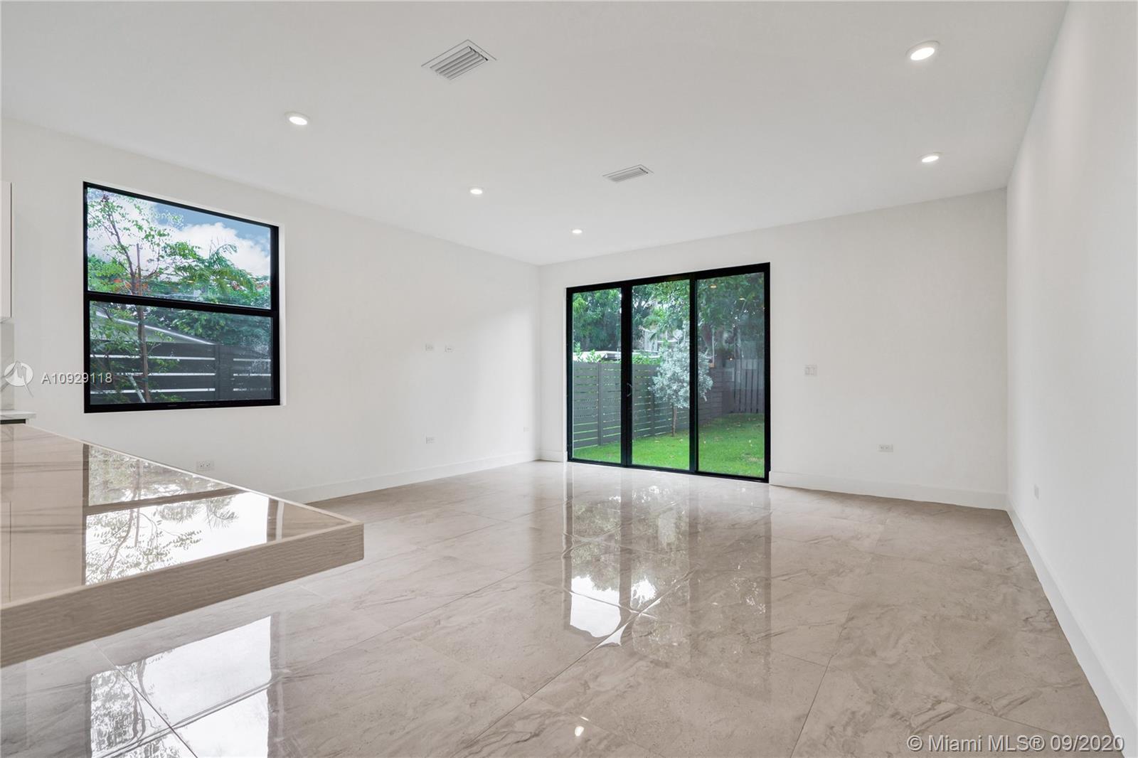 AVALON SUB - Residential Lease