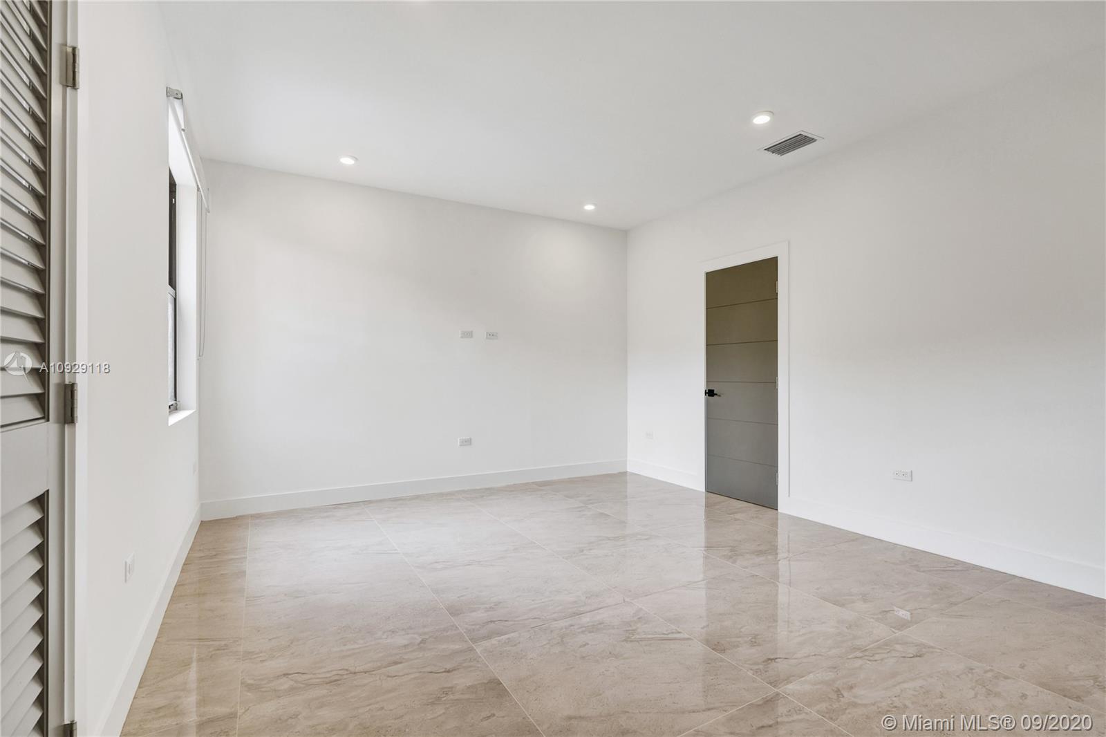 AVALON SUB - Residential Lease