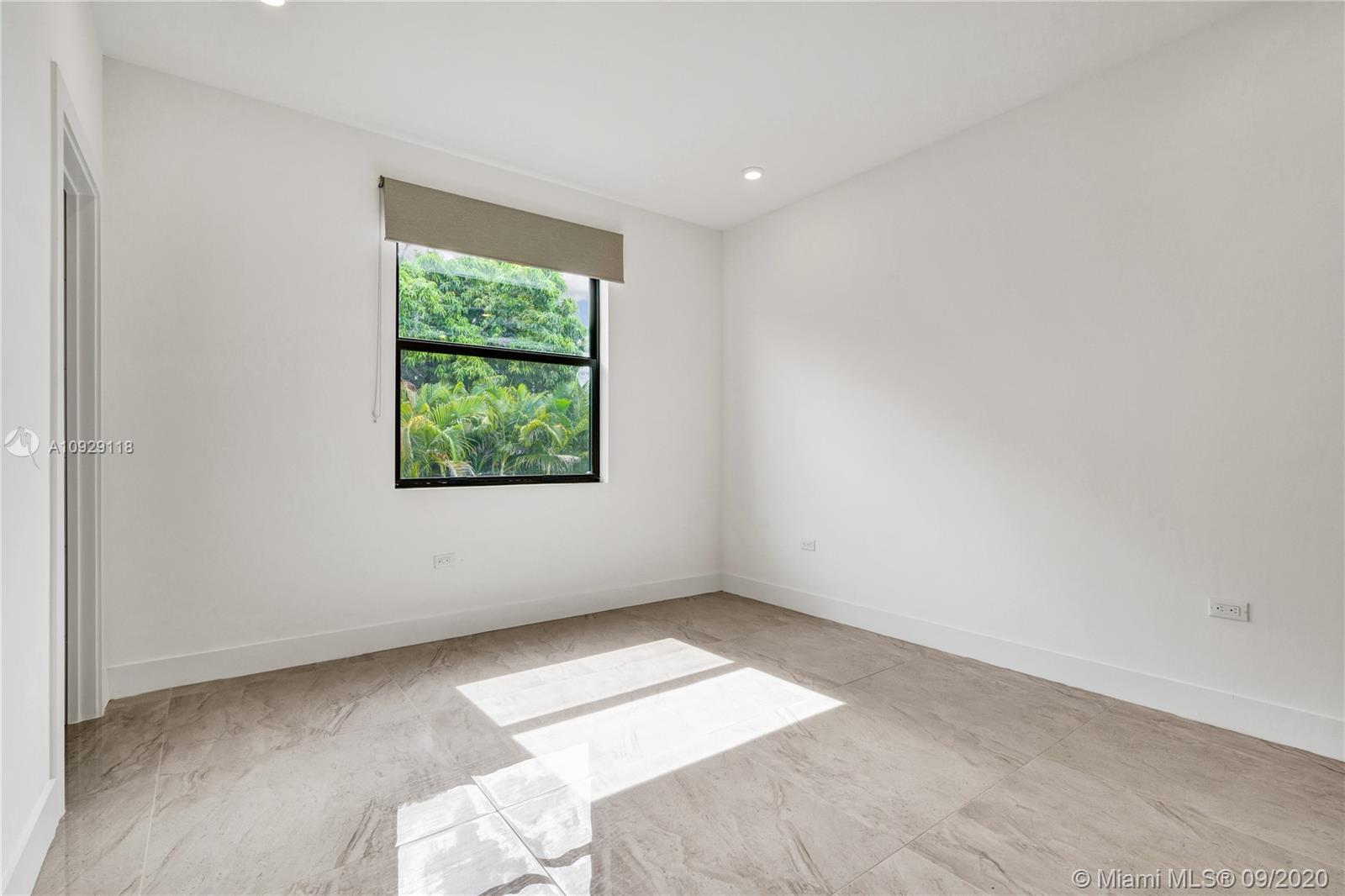 AVALON SUB - Residential Lease