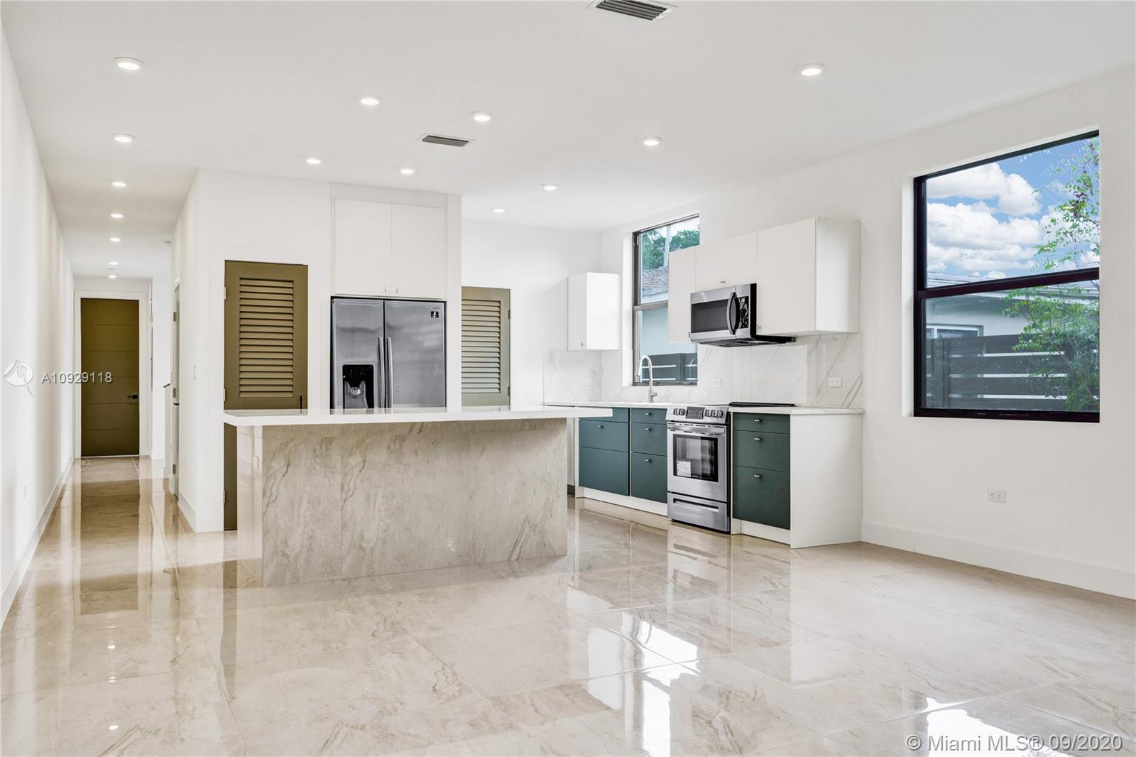 AVALON SUB - Residential Lease