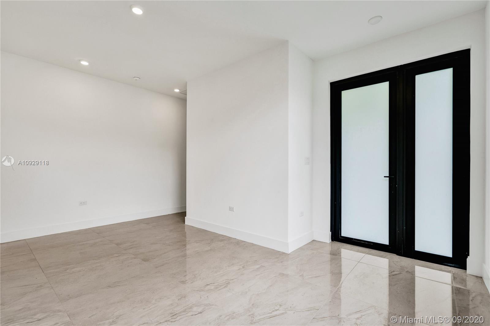 AVALON SUB - Residential Lease